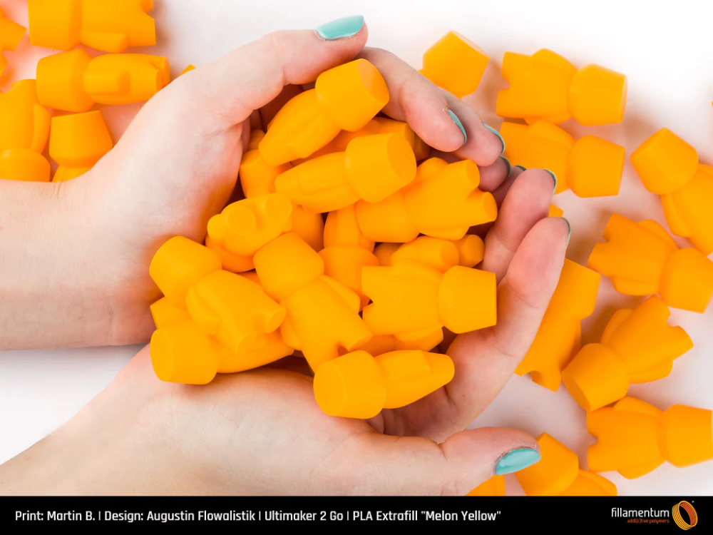 PLA_Extrafill_Melon_Yellow_Martin_B.Filla_Fella_1-Portugal-Espana-Evolt-Impressao-3D